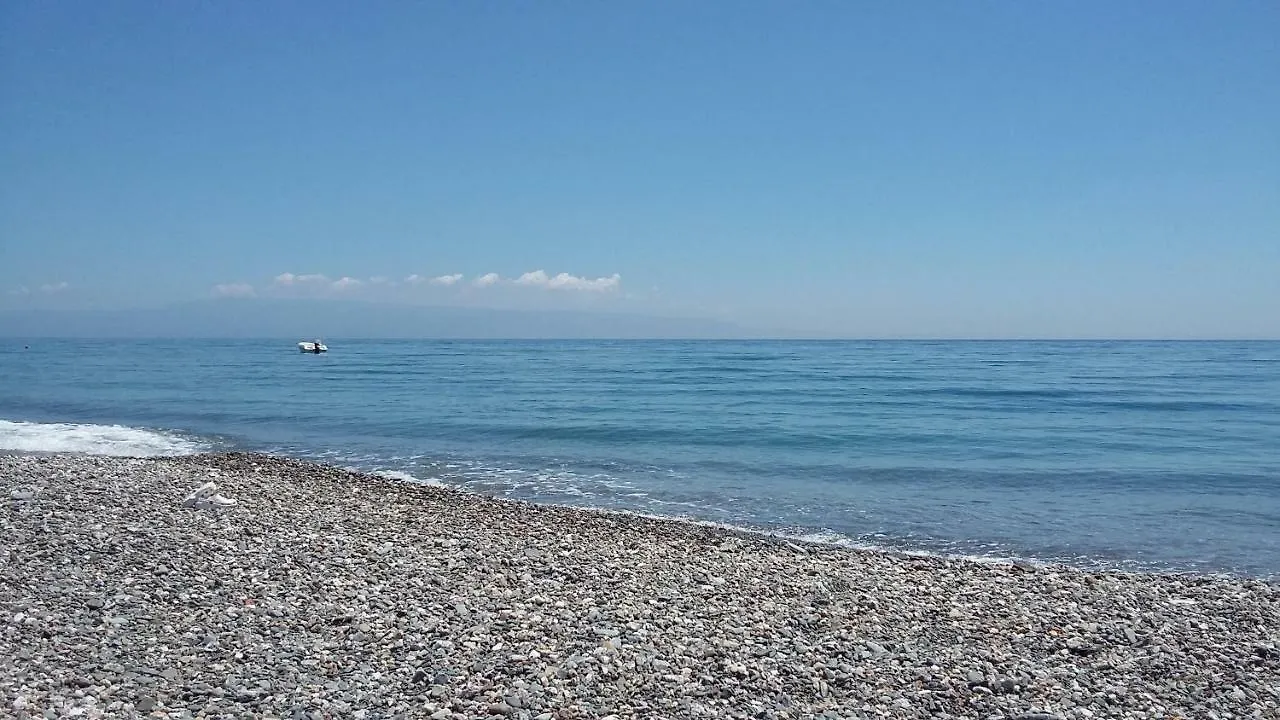 Le Sorelle Santa Teresa Di Riva